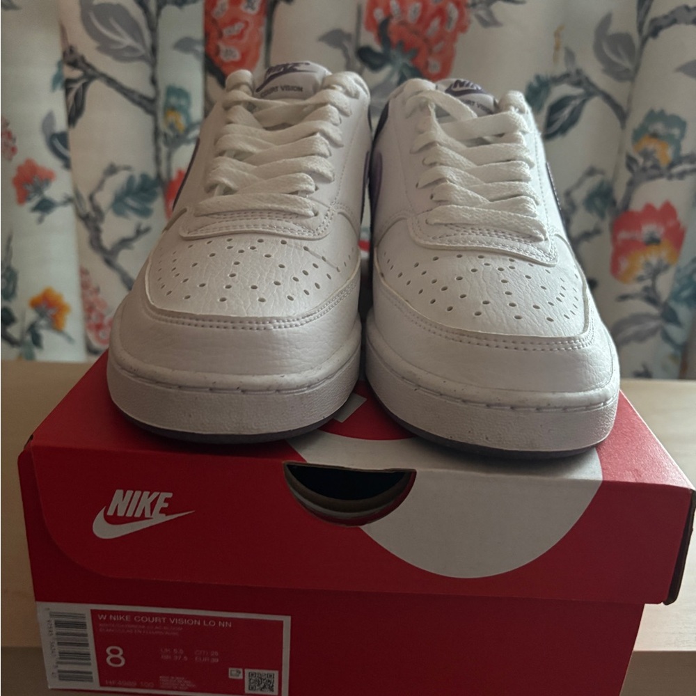 Nike White and Purple Sneakers